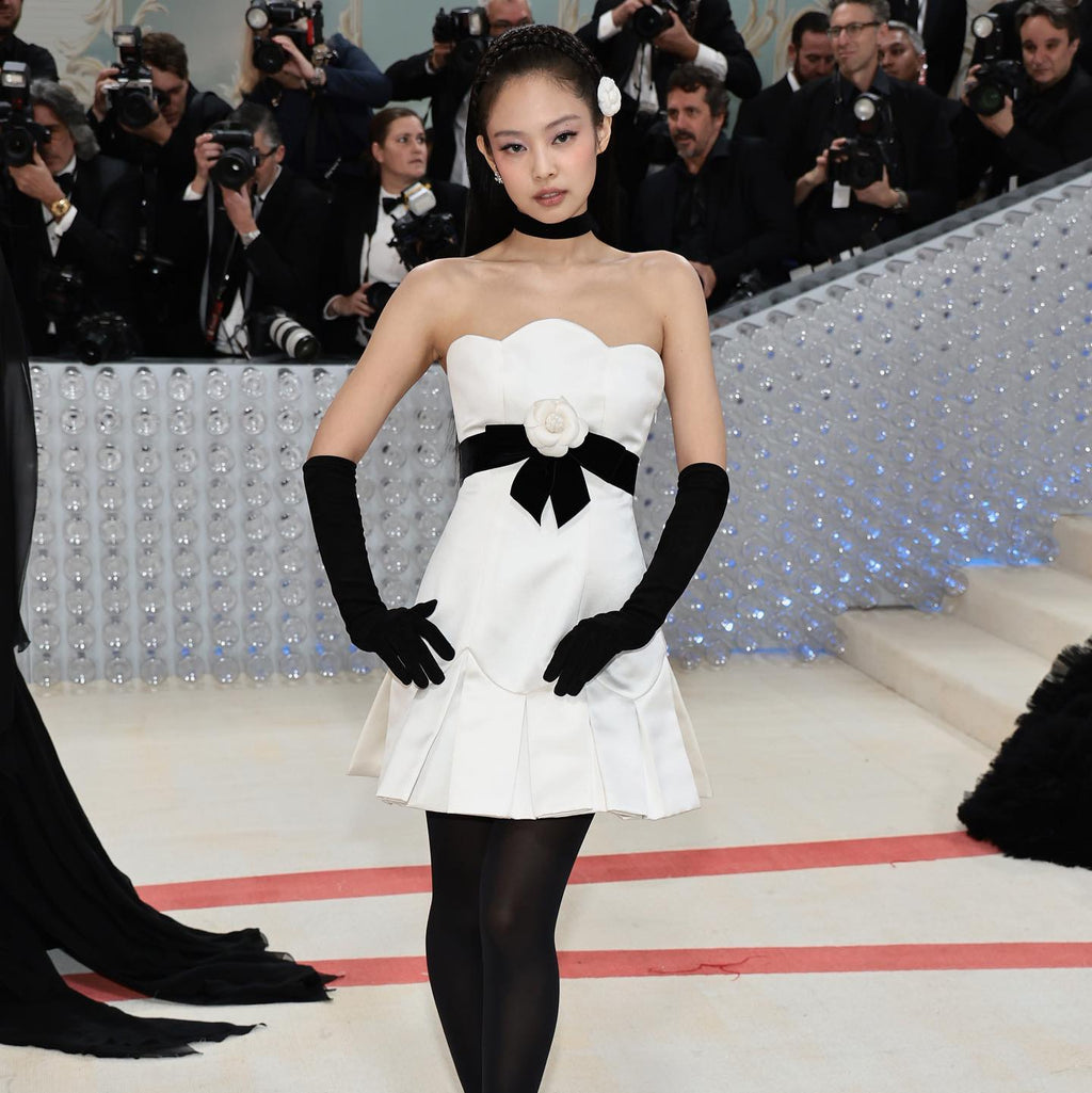 A DRESS LIKE JENNIE'S!